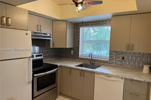 100 SE 6th Ave, Pompano Beach, FL 33060 - Photo 3