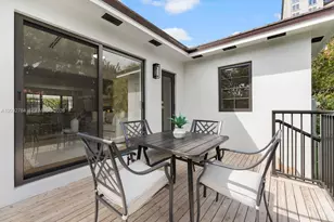 39 Palermo Ave, Coral Gables, FL 33134 - Photo 7