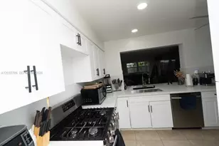 5941 NW 14th Ct, Sunrise, FL 33313 - Photo 3