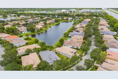 19301 Seneca Ave, Weston, FL 33332 - Photo 33