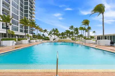 10275 Collins Ave #718, Bal Harbour, FL 33154 - Photo 1