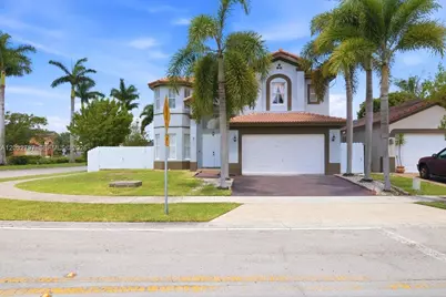 24174 SW 109th Path, Homestead, FL 33032 - Photo 9