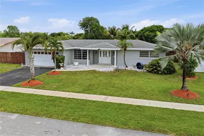 7421 NW 14th St, Plantation, FL 33313 - Photo 9