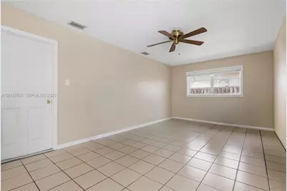 7421 NW 14th St, Plantation, FL 33313 - Photo 19