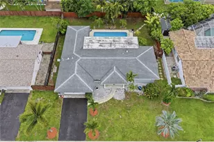 7421 NW 14th St, Plantation, FL 33313 - Photo 5