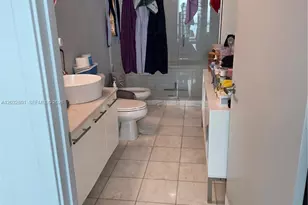 888 Biscayne Blvd, Miami, FL 33132 - Photo 9