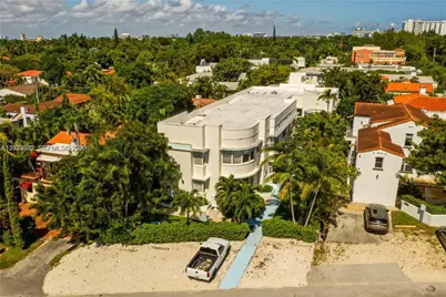 319 W 28th St #9, Miami Beach, FL 33140 - Photo 13
