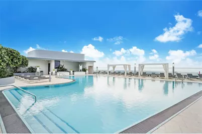 1000 Brickell Plz #4401, Miami, FL 33131 - Photo 19
