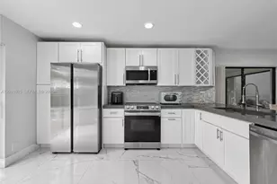 19649 Back 9 Dr, Boca Raton, FL 33498 - Photo 9