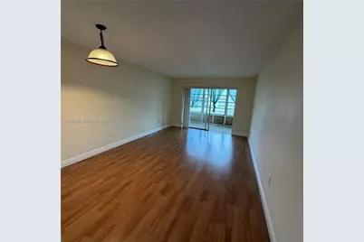 8200 Sunrise Lakes Blvd #308, Sunrise, FL 33322 - Photo 7