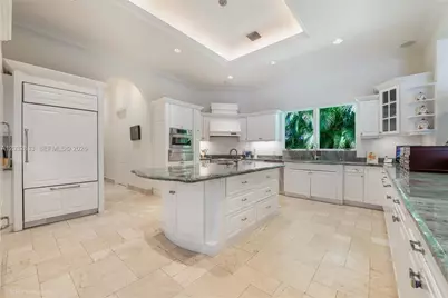 7405 SW 104th St, Pinecrest, FL 33156 - Photo 9