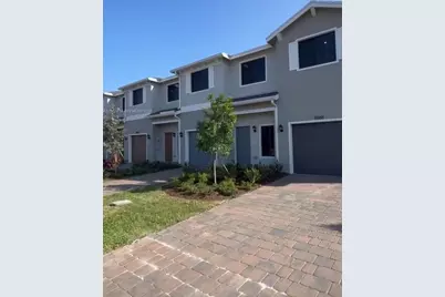 4860 Dillion St #4860, Lake Worth, FL 33463 - Photo 3