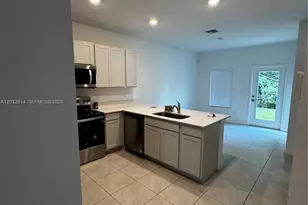 4860 Dillion St, Lake Worth, FL 33463 - Photo 9