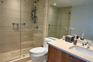 21205 Yacht Club Dr, Aventura, FL 33180 - Photo 39