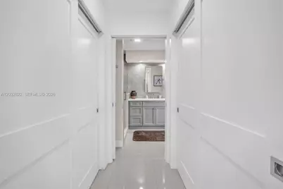2104 NE 63rd St, Fort Lauderdale, FL 33308 - Photo 23