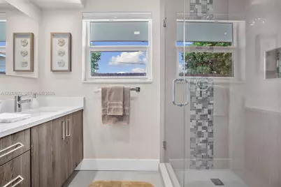2104 NE 63rd St, Fort Lauderdale, FL 33308 - Photo 27