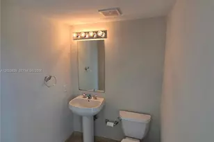 1650 Brickell Ave, Miami, FL 33129 - Photo 11