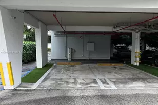 1650 Brickell Ave, Miami, FL 33129 - Photo 31