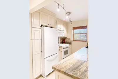 1042 North Dr #A, Delray Beach, FL 33445 - Photo 5