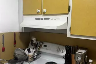 7610 Stirling Rd, Davie, FL 33024 - Photo 7