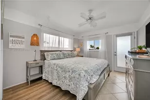 1050 SW 11th St, Hallandale Beach, FL 33009 - Photo 13