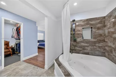 8210 SW 96th Ct, Miami, FL 33173 - Photo 37