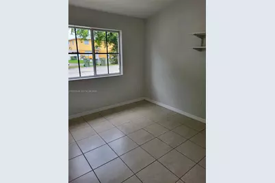 31 NE 13th Ave #5, Homestead, FL 33033 - Photo 9