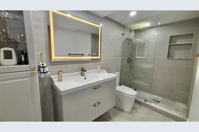 11111 NE Biscayne Blvd #16A, Miami, FL 33181 - Photo 23