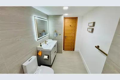 11111 NE Biscayne Blvd #16A, Miami, FL 33181 - Photo 45