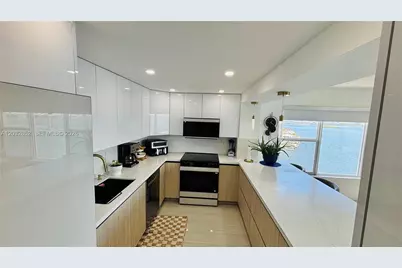 11111 NE Biscayne Blvd #16A, Miami, FL 33181 - Photo 13
