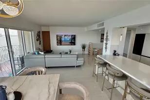 11111 NE Biscayne Blvd, Miami, FL 33181 - Photo 7