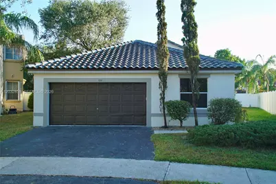 658 Stanton Dr, Weston, FL 33326 - Photo 3