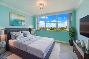 11930 N Bayshore Dr, North Miami, FL 33181 - Photo 17