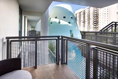 6000 Collins Ave #346, Miami Beach, FL 33140 - Photo 19