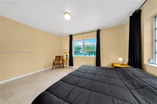 260 Ocean Dr, Miami Beach, FL 33139 - Photo 13