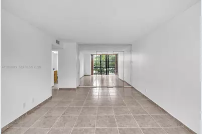 1000 Parkview Dr #229, Hallandale Beach, FL 33009 - Photo 17