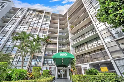 1000 Parkview Dr #229, Hallandale Beach, FL 33009 - Photo 1