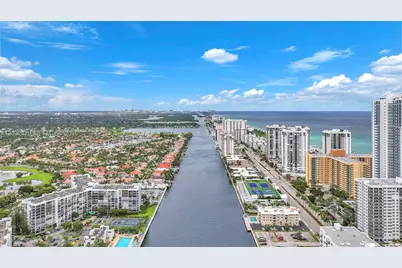 1000 Parkview Dr #229, Hallandale Beach, FL 33009 - Photo 31