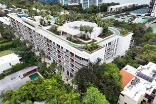 2200 Brickell Ave, Miami, FL 33129 - Photo 31