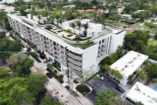 2200 Brickell Ave, Miami, FL 33129 - Photo 29
