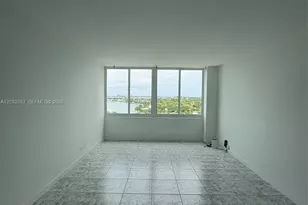 7441 Wayne Ave, Miami Beach, FL 33141 - Photo 3