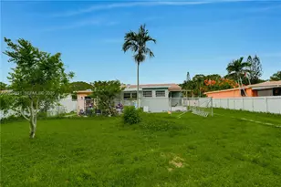 5860 SW 19th St, Miami, FL 33155 - Photo 9