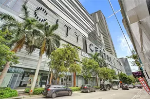 88 SW 7th St, Miami, FL 33130 - Photo 3