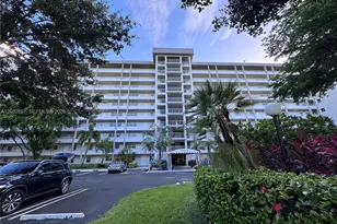 575 Oaks Ln, Pompano Beach, FL 33069 - Photo 15