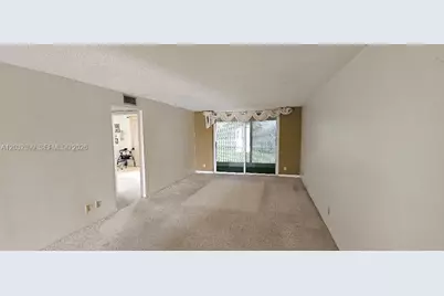 9823 S Hollybrook Lake Dr #310, Pembroke Pines, FL 33025 - Photo 15