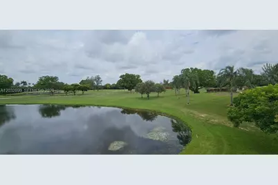 9823 S Hollybrook Lake Dr #310, Pembroke Pines, FL 33025 - Photo 29