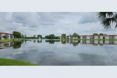 9823 S Hollybrook Lake Dr #310, Pembroke Pines, FL 33025 - Photo 9