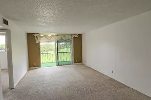 9823 S Hollybrook Lake Dr, Pembroke Pines, FL 33025 - Photo 17