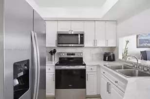 8335 SW 152nd Ave, Miami, FL 33193 - Photo 5
