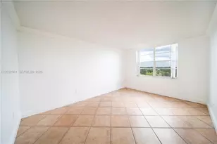 13120 SW 92nd Ave, Miami, FL 33176 - Photo 9